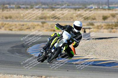 media/Jan-09-2022-SoCal Trackdays (Sun) [[2b1fec8404]]/Turn 11 (935am)/